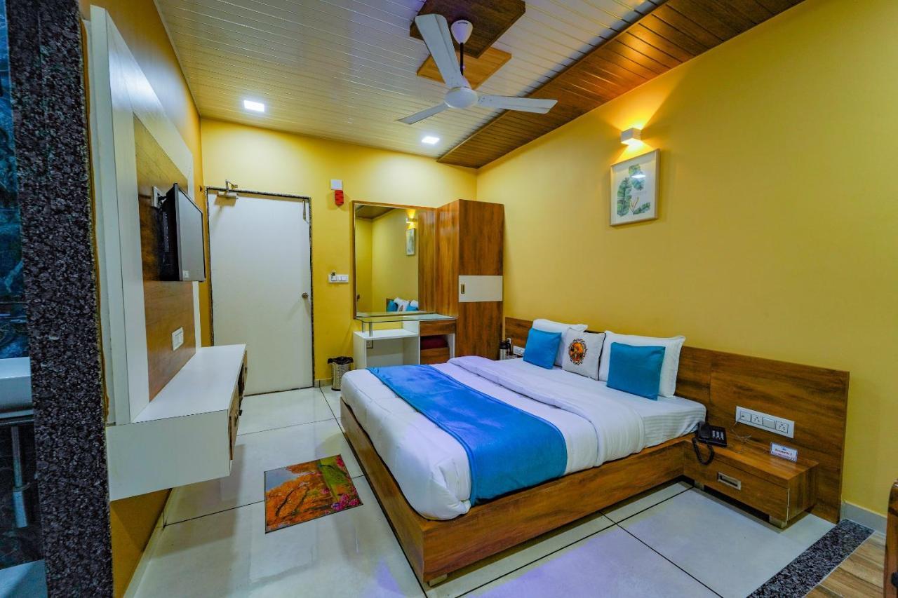 The Nest Residency Otel Amhedabad Dış mekan fotoğraf
